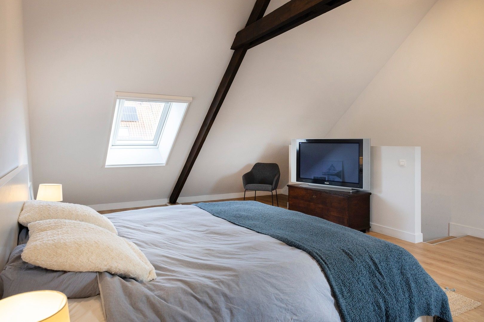 Kwalitatief afgewerkte woning op aangename ligging. foto 12