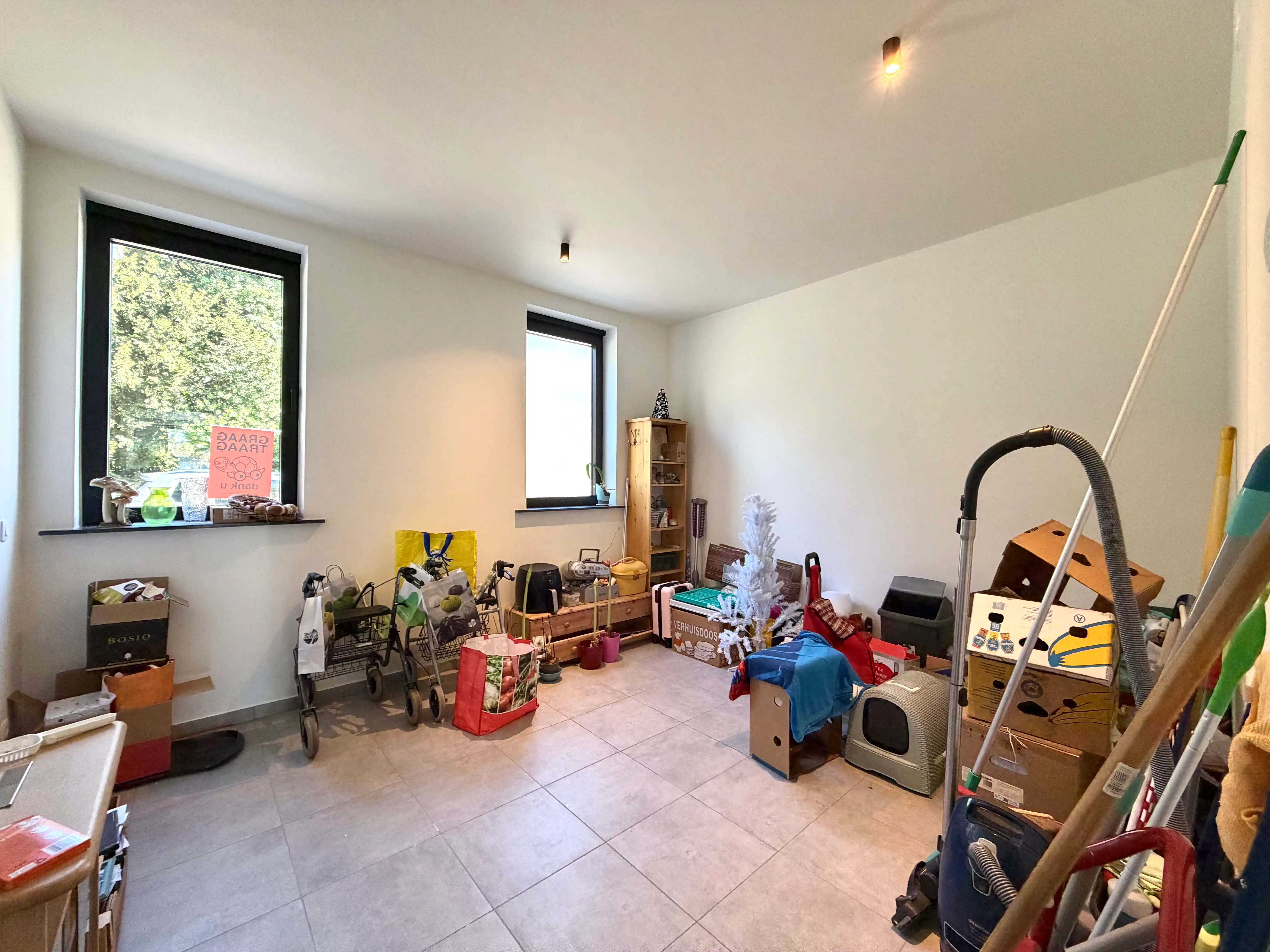 Energiezuinig en ruim appartement met twee slaapkamers foto 8