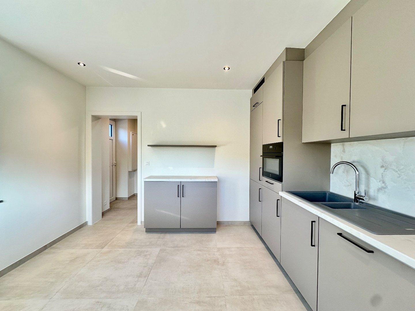 Te huur: prachtig gerenoveerde woning in Teuven (Voeren) foto 5