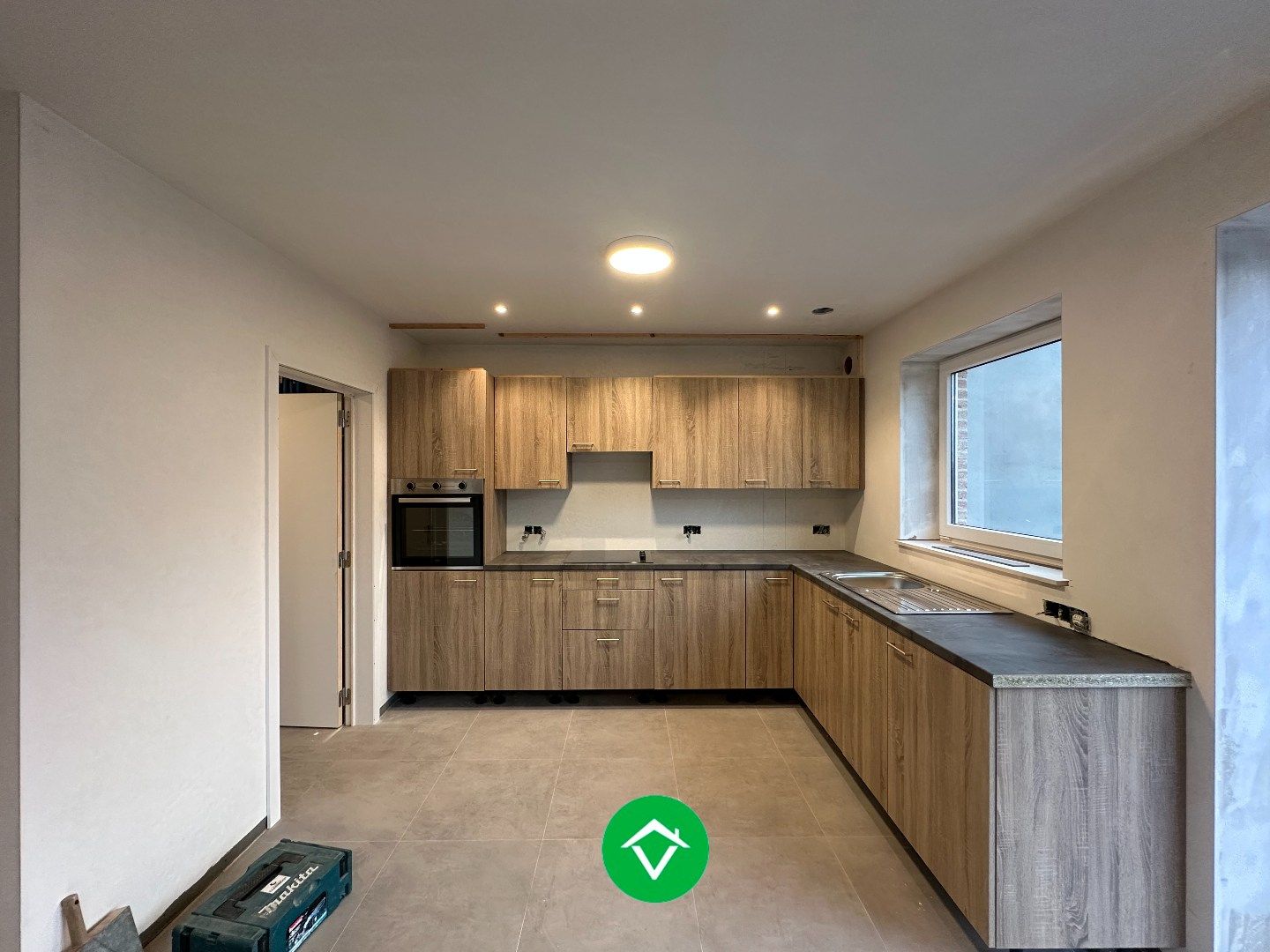 Stijlvolle halfopen nieuwbouwwoning in het landelijke Koekelare foto 11