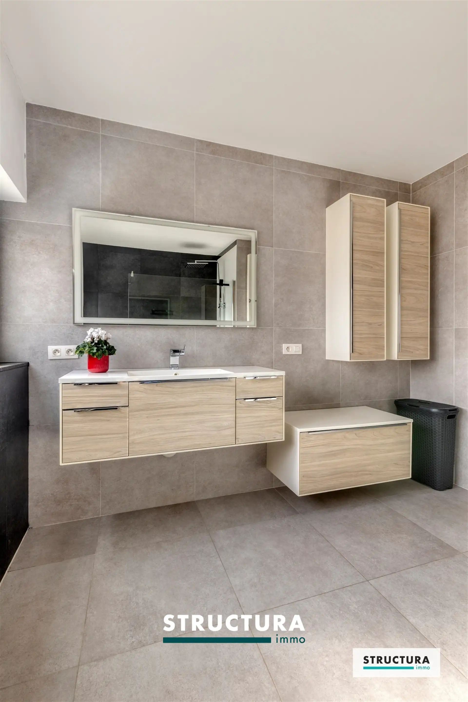 Instapklare open bebouwing met 3 slaapkamers in rustige, doodlopende straat te Mollem! foto 21