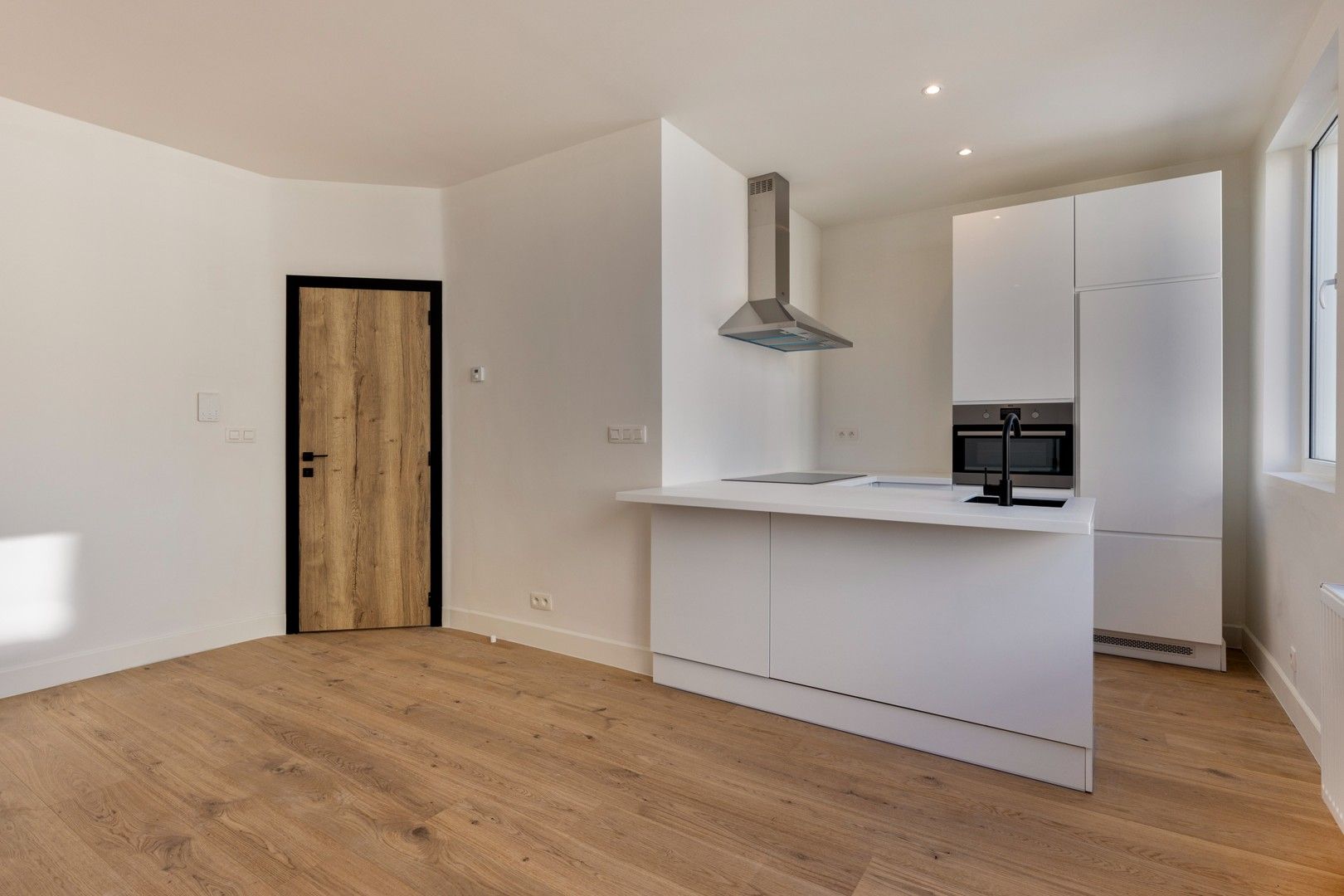 GERENOVEERDE APPARTEMENTEN NABIJ DE DAGERAADPLAATS foto 12