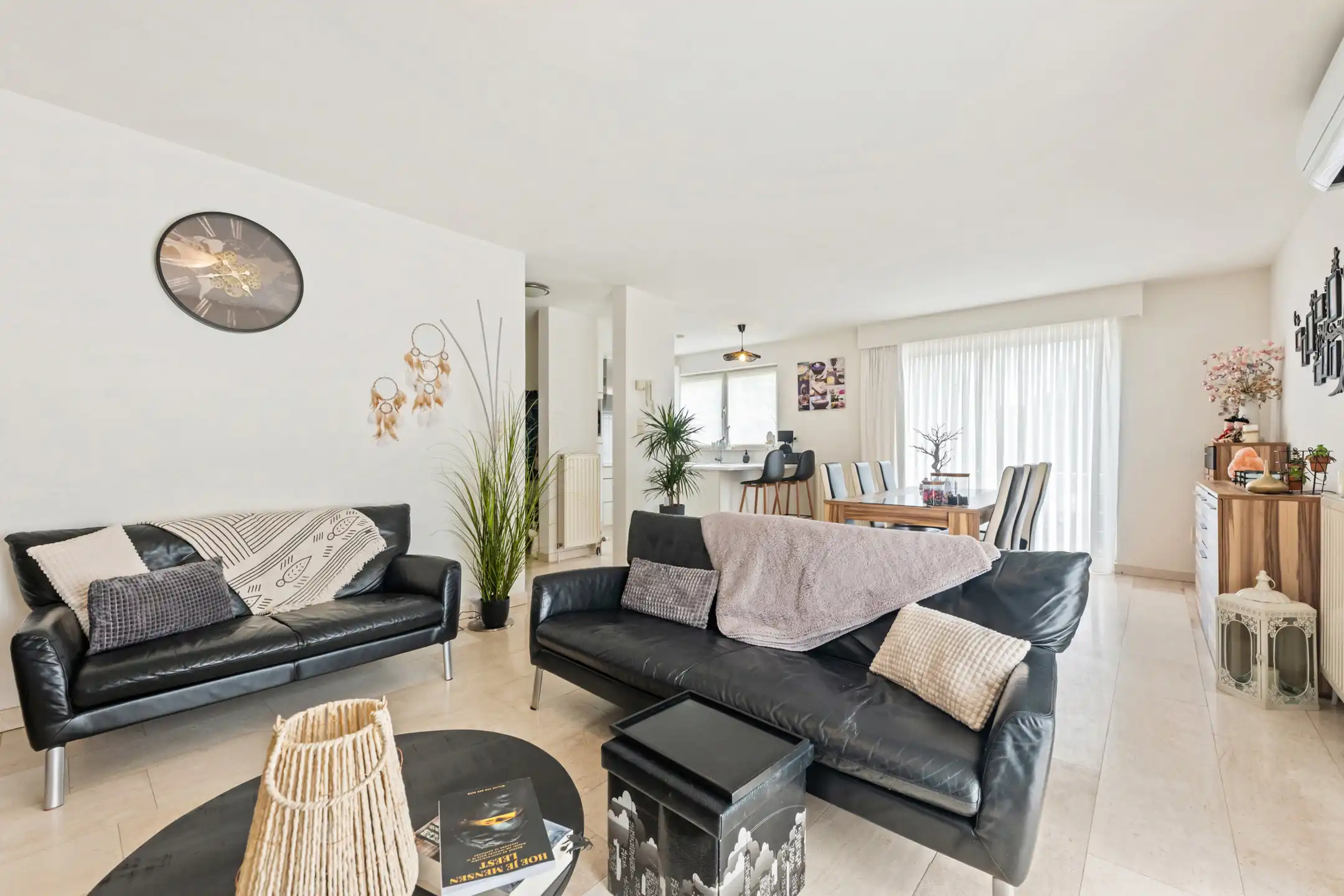 Centrale residentie met handelsruimte te Bilzen foto 19