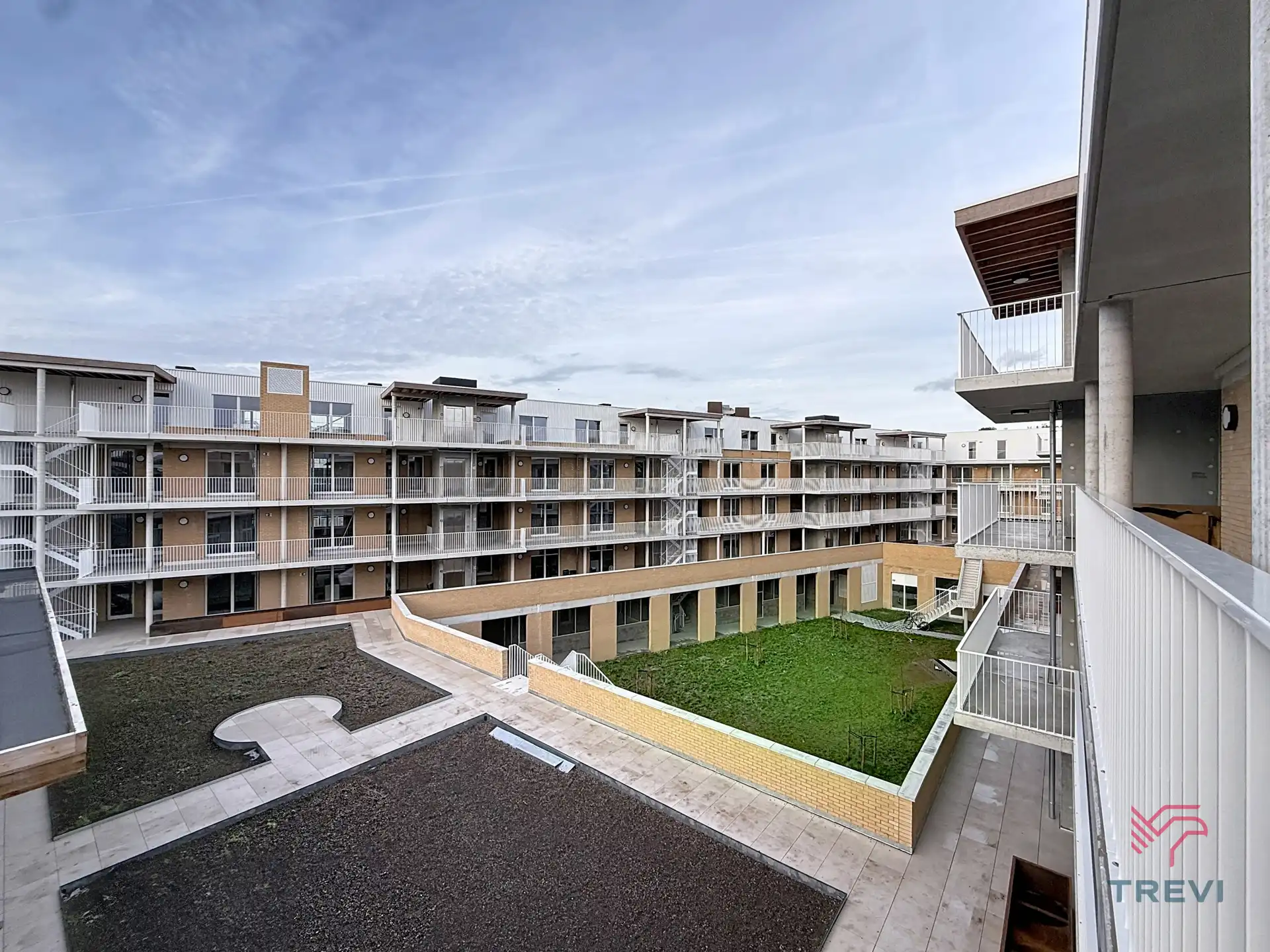 TANNAT PROJECT - 1-slaapkamerappartement met bureau foto {{pictureIndex}}