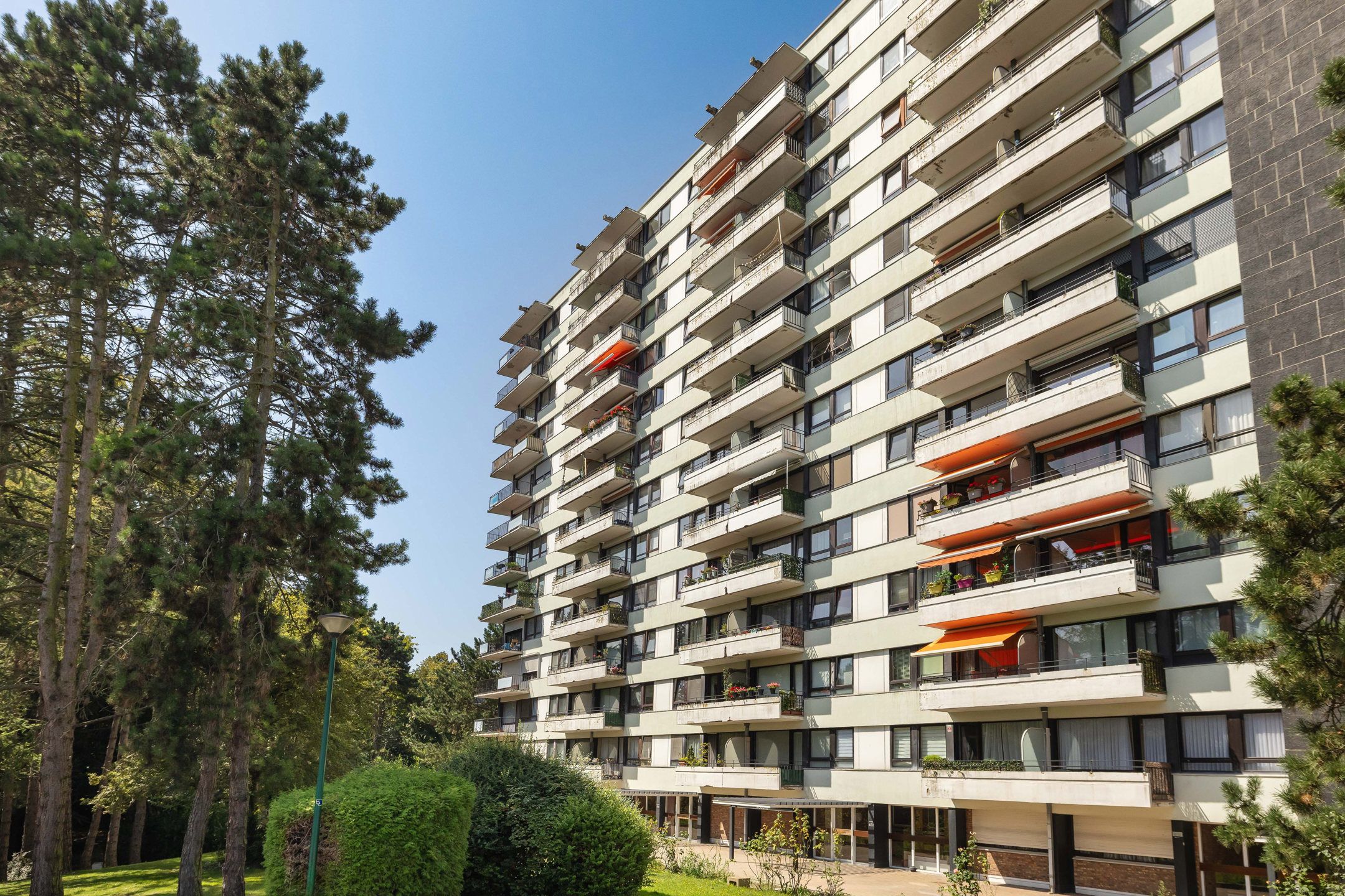 Appartement met 2 slaapkamers + P foto 4