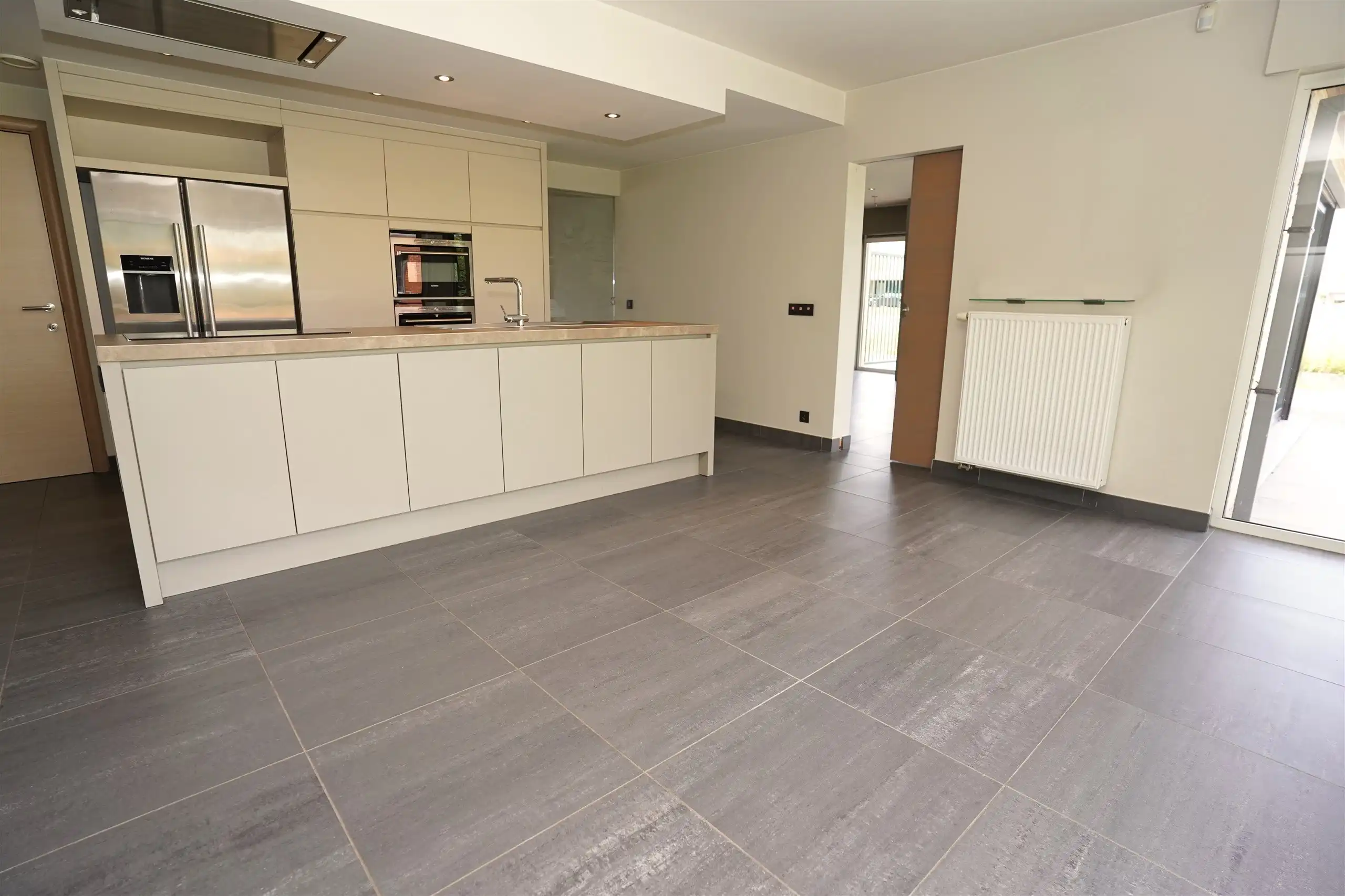 Prachtige halfopen villa met zicht op groen – ruimte, rust en comfort op 952 m² foto 13