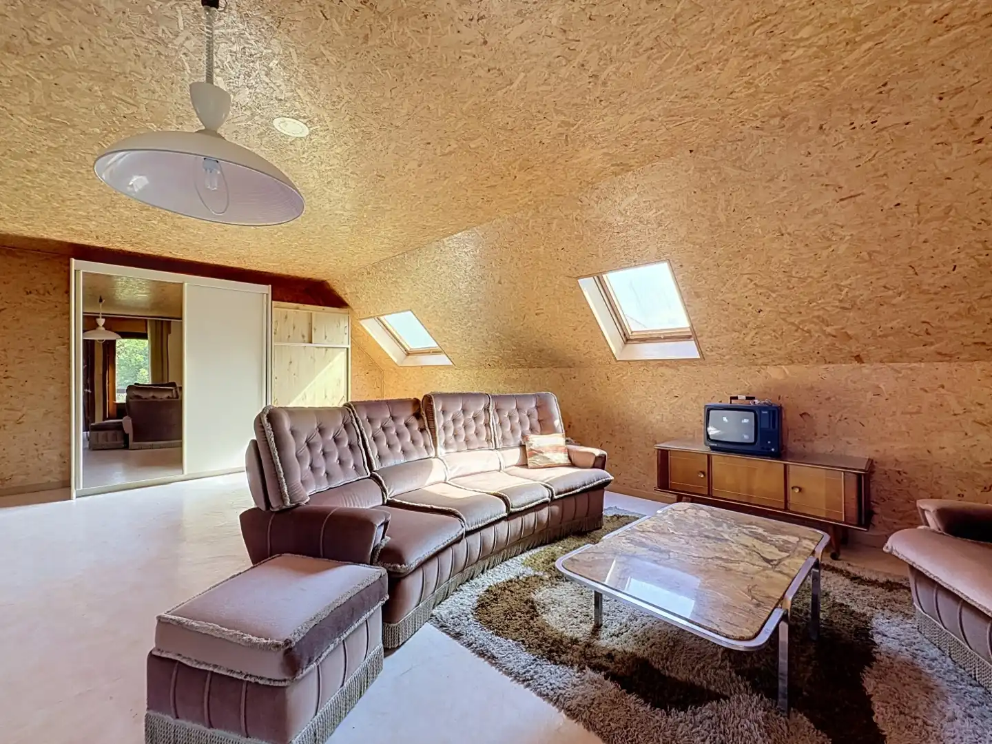 Op te knappen woning gelegen naast natuurgebied. foto 8