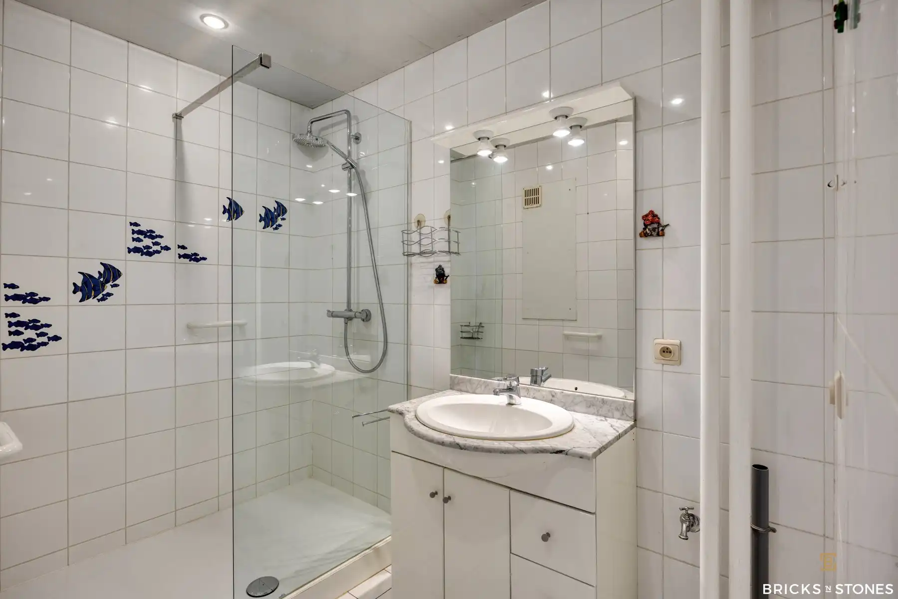 Lichtrijk 2-slaapkamerappartement met open uitzicht foto 9