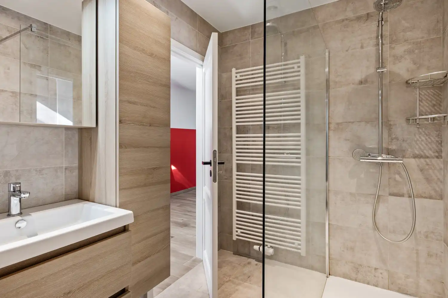 Ruime, centraal gelegen woning met 4 slaapkamers en stadstuin te Lier foto 16