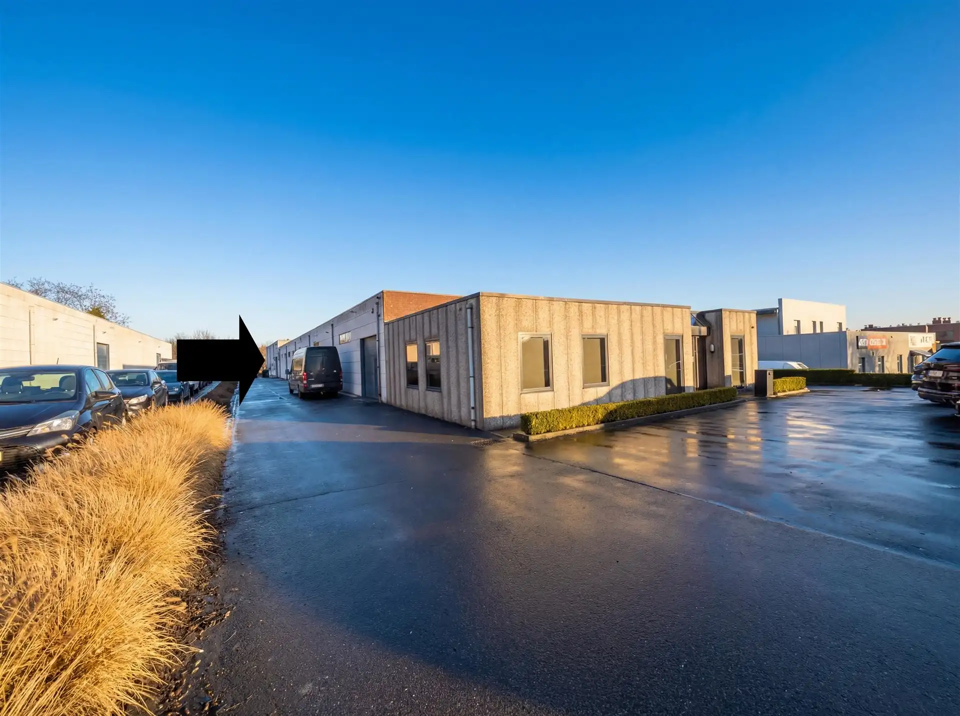 Magazijn in industriepark te Erpe-Mere (410 m²) foto 6