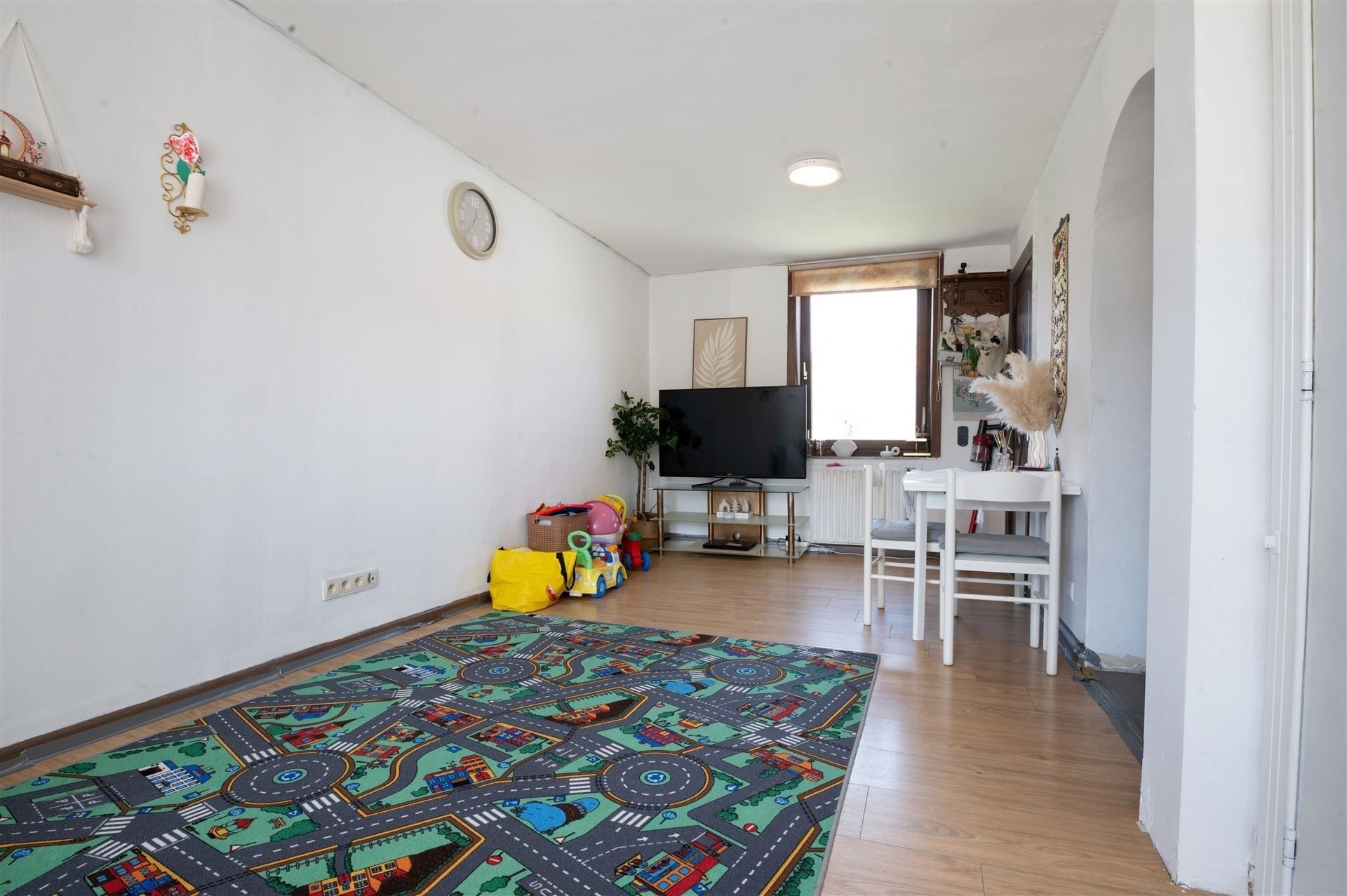 rustig gelegen HOB te Geraardsbergen!  foto 4