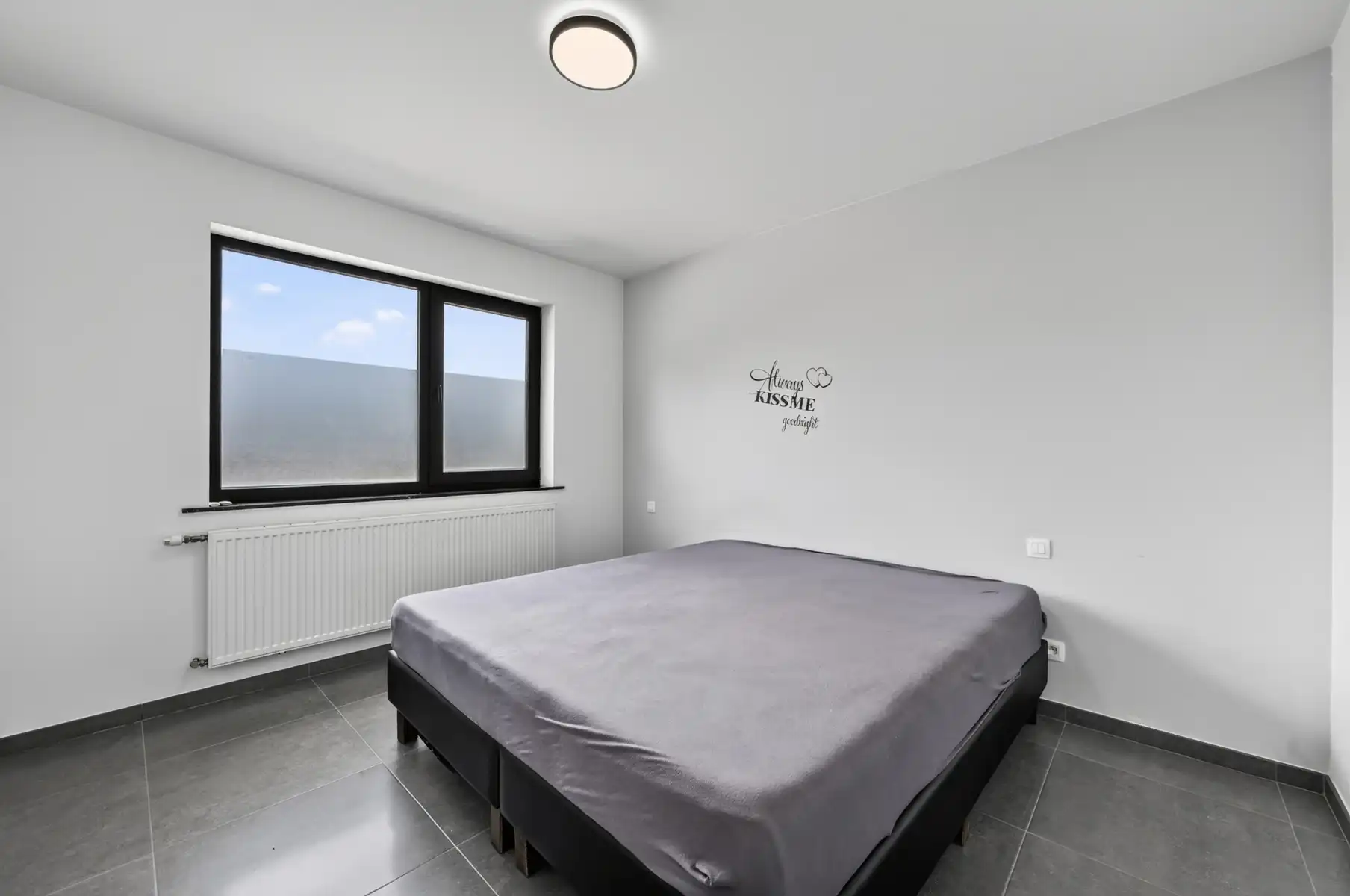 Instapklare, volledig gerenoveerde woning met 3 slaapkamers in een rustige omgeving foto 13