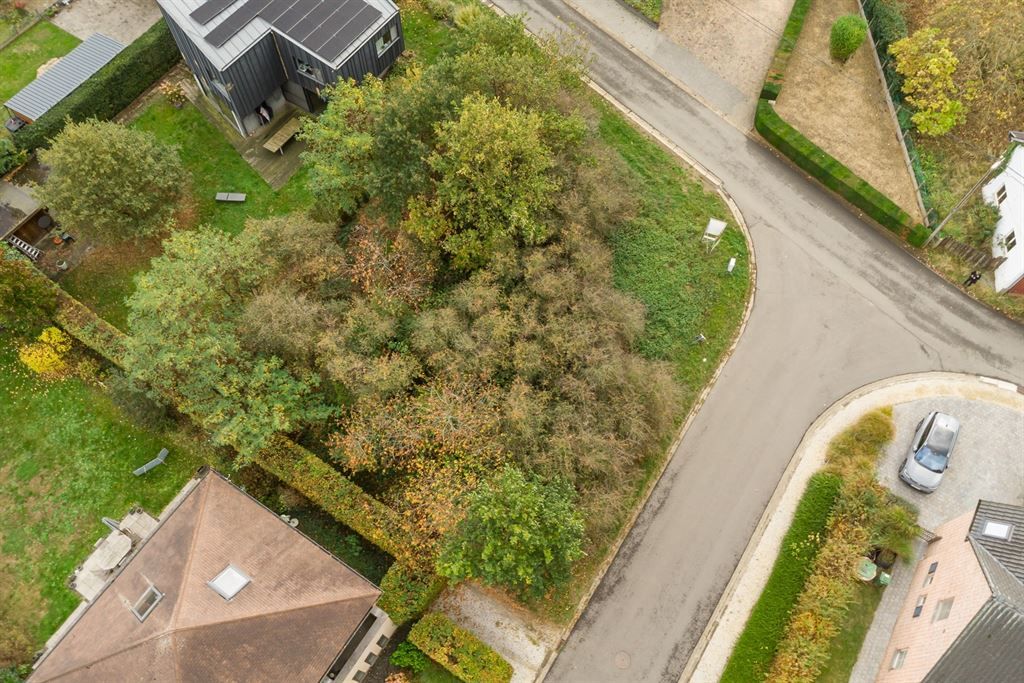 Knappe bouwgrond op rustige locatie  foto 8