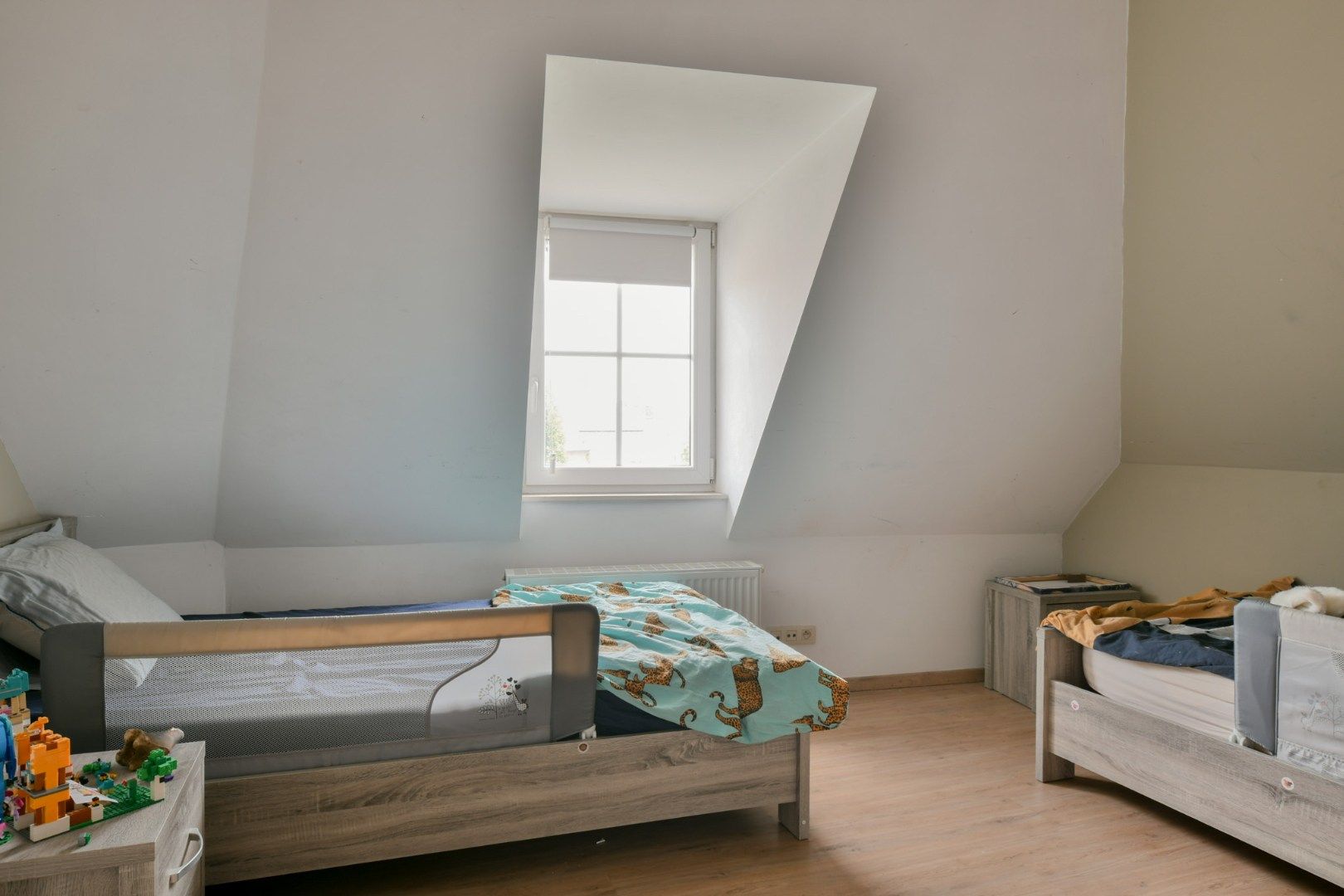 Instapklare duplex (130 m²) in het hart van Eernegem foto 10