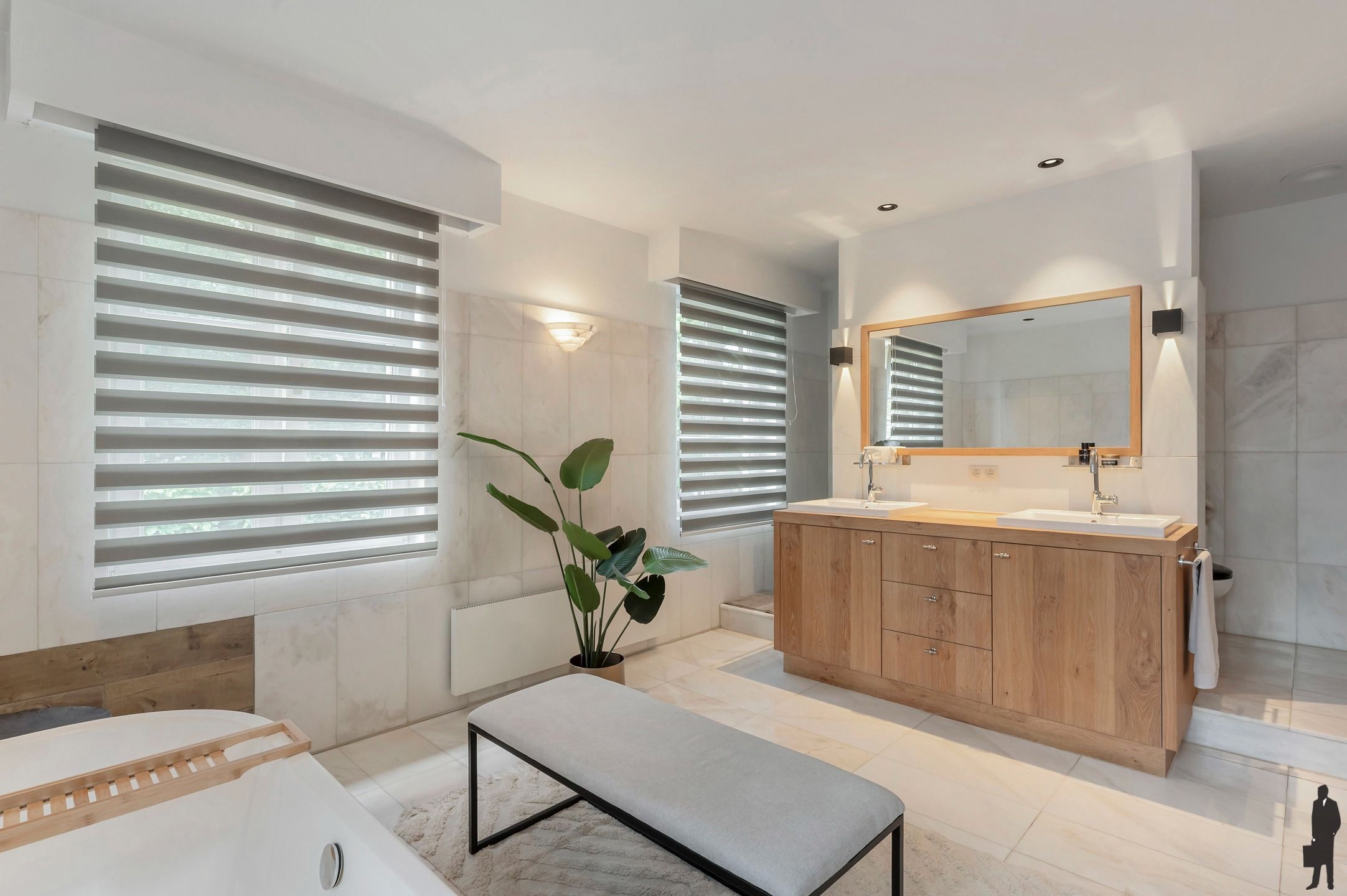 In de residentiële villawijk, De Meersebergen nabij Breda klassieke herenhuis op ca. 2135 m² met uitzicht op "Markdal". foto 29