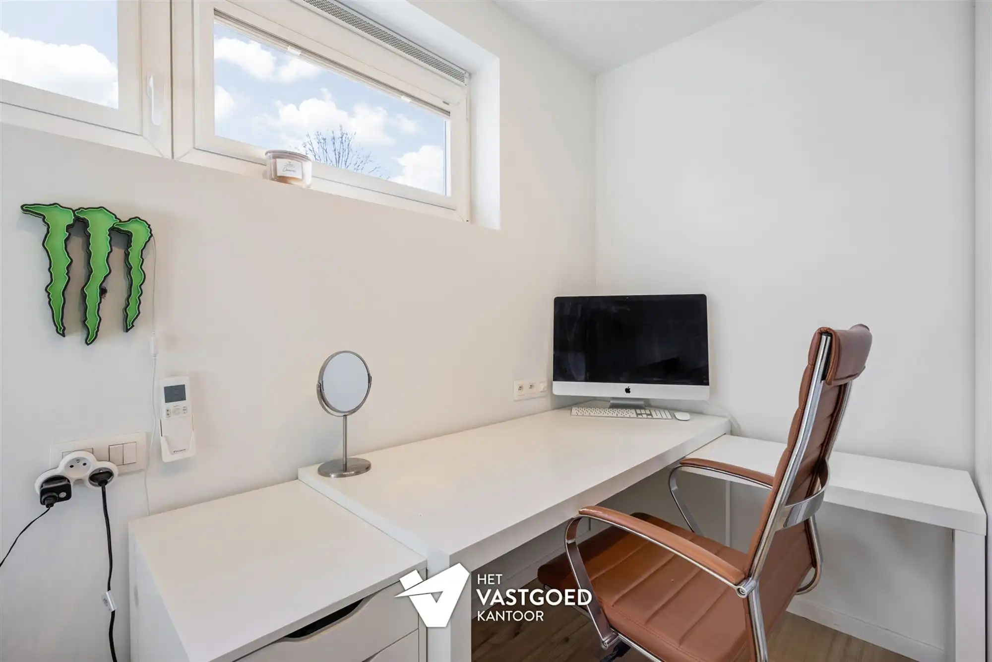 HEEL KNUSSE GELIJKVLOERSE WONING MET 3 SLAAPKAMERS EN ZUIDGERICHTE TUIN TE BUDINGEN foto 19