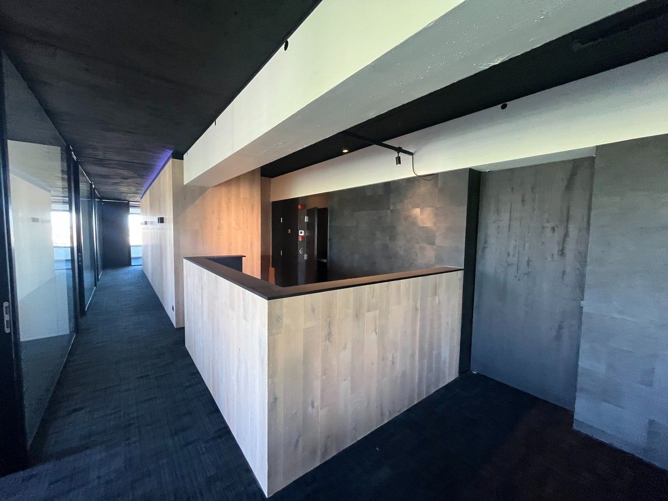 412 m² "sjieke" kantoren foto 3