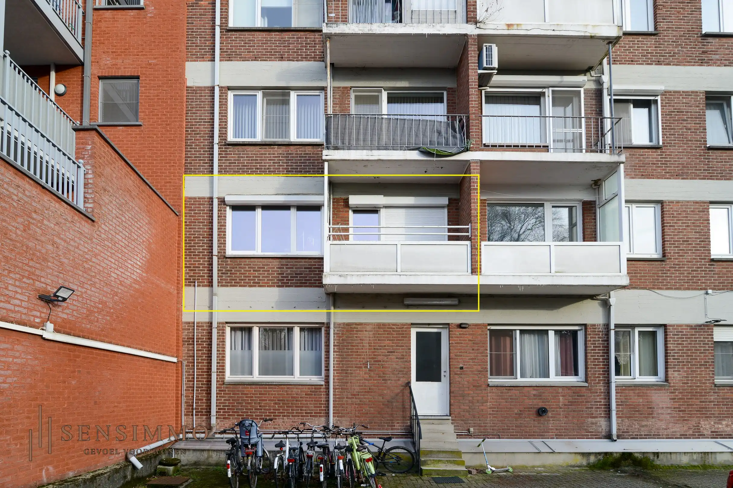 Instapklaar appartement met garage op topligging in Maasmechelen foto 14