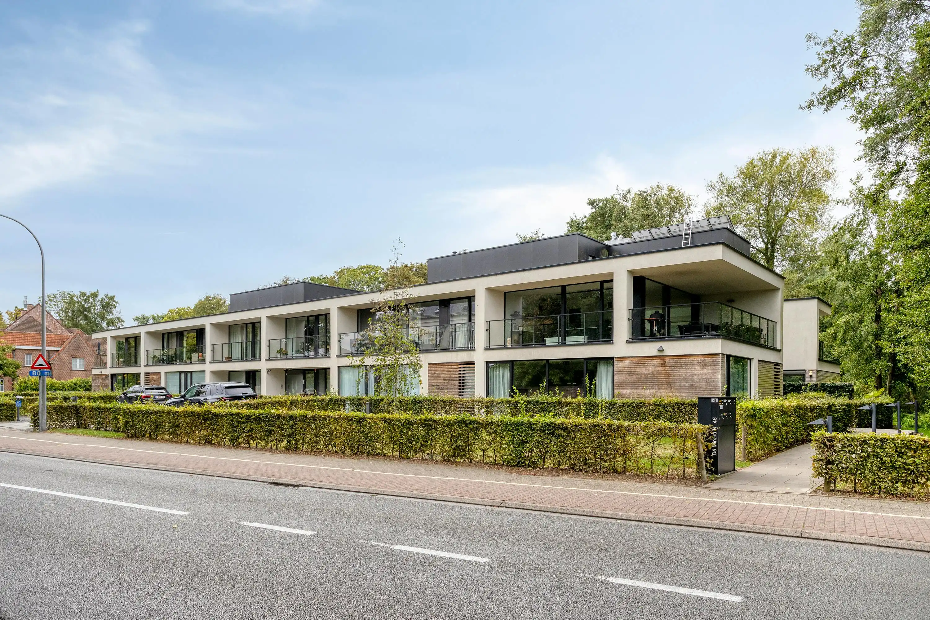 Recent appartement op centrale ligging te koop in Olsene foto 20