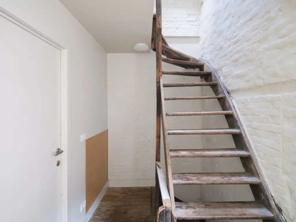 Karaktervol handelspand (restaurant + 2-slpk app) in het centrum van Gent foto 14