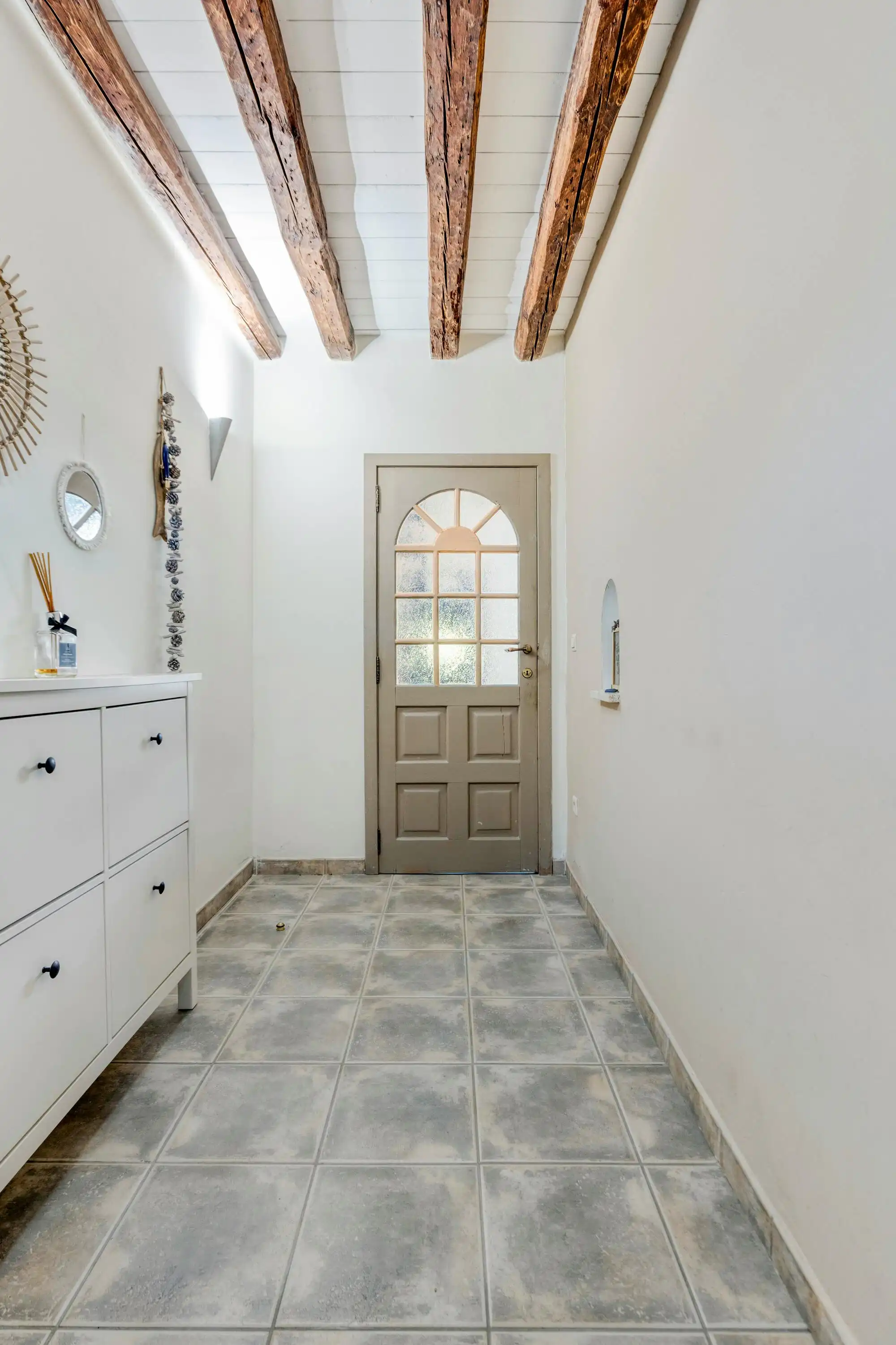 Instapklare woning met gunstig EPC te koop in Kapellen! foto 3
