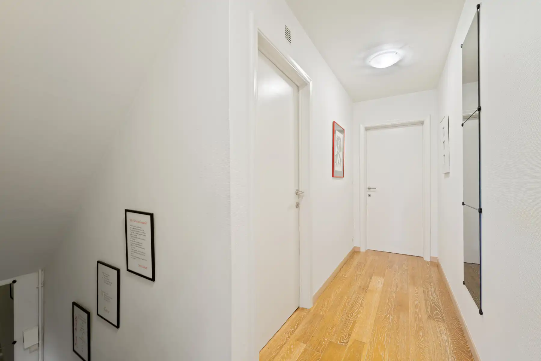 Centraal gelegen uitstekend onderhouden eigendom  foto 15