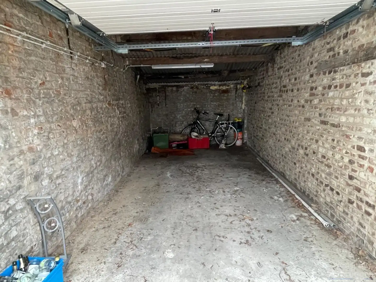 Gerenoveerde woning met garage op lijfrente foto 9