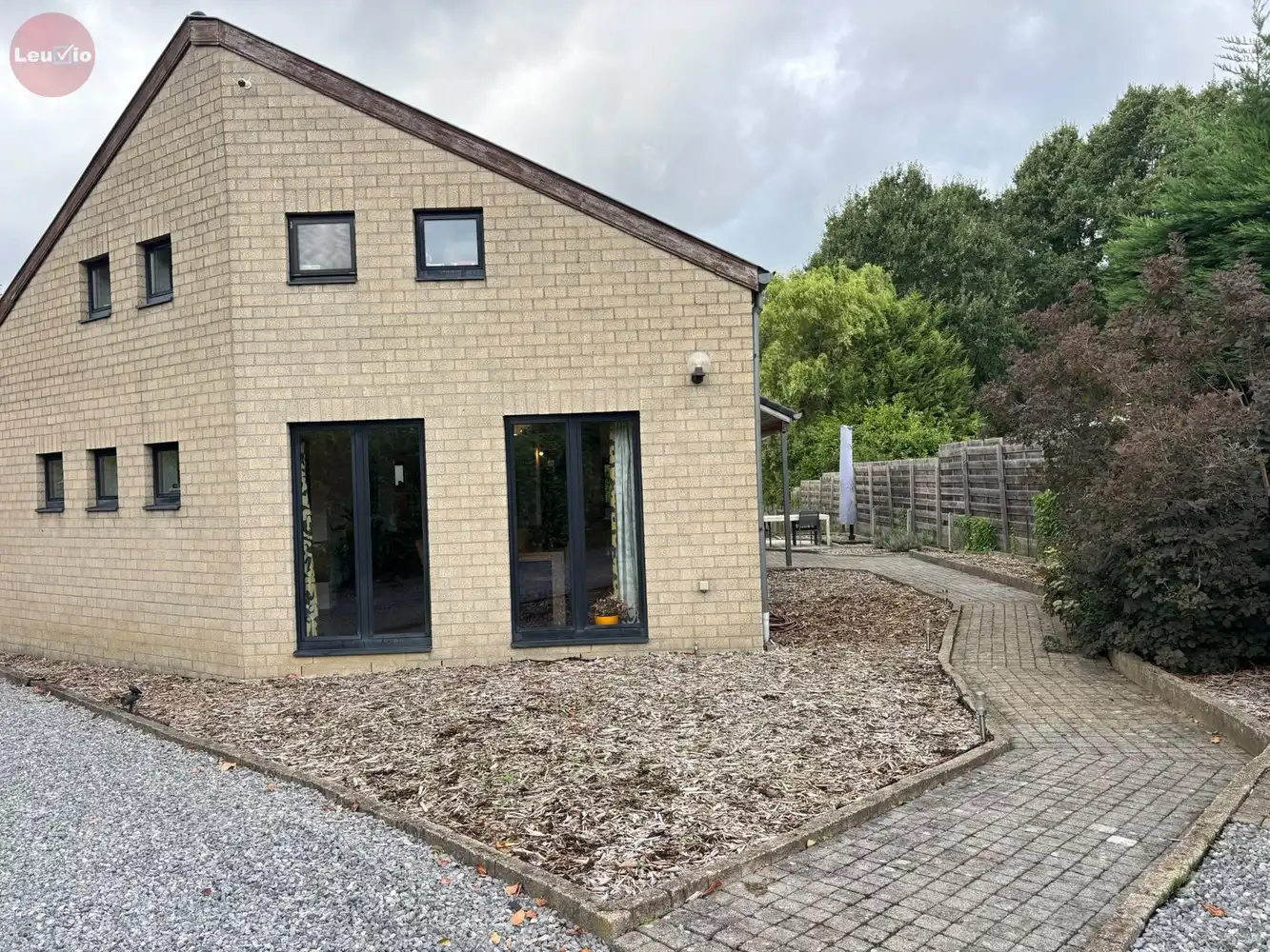 Charmante woning met tuin en 2 privatieve parkeerplaatsen, nabij natuurgebied foto 32