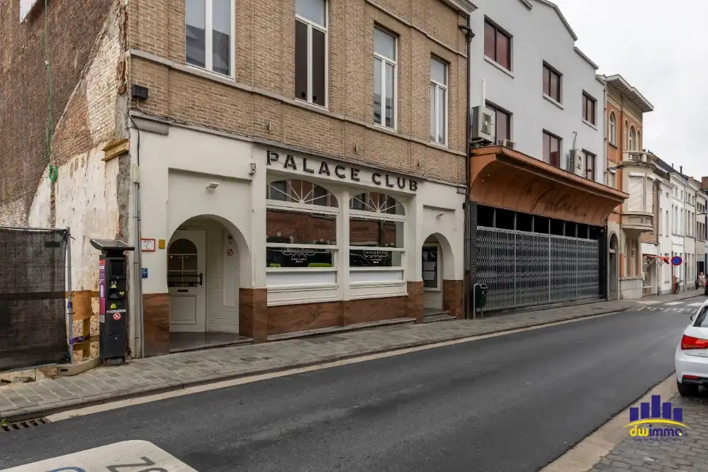 Unieke horecazaak met hoge naamsbekendheid en woonst over te nemen in Aalst foto 15