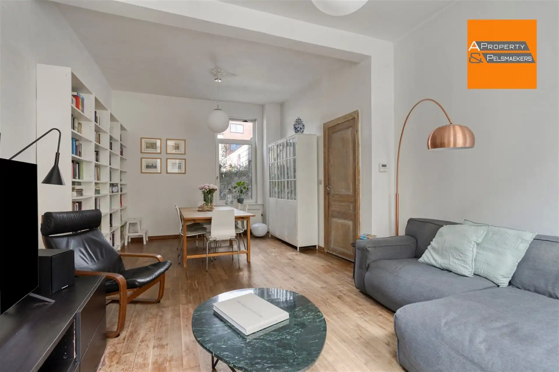 Karaktervolle herenwoning met stadkoer foto 4