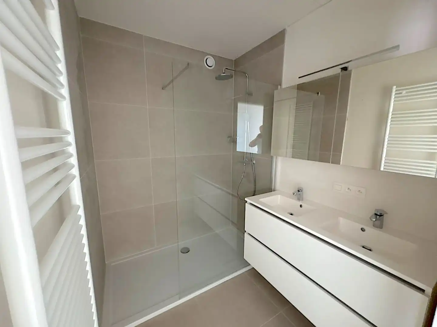 Nieuwbouwappartement met garage te Sint-Michiels foto 6