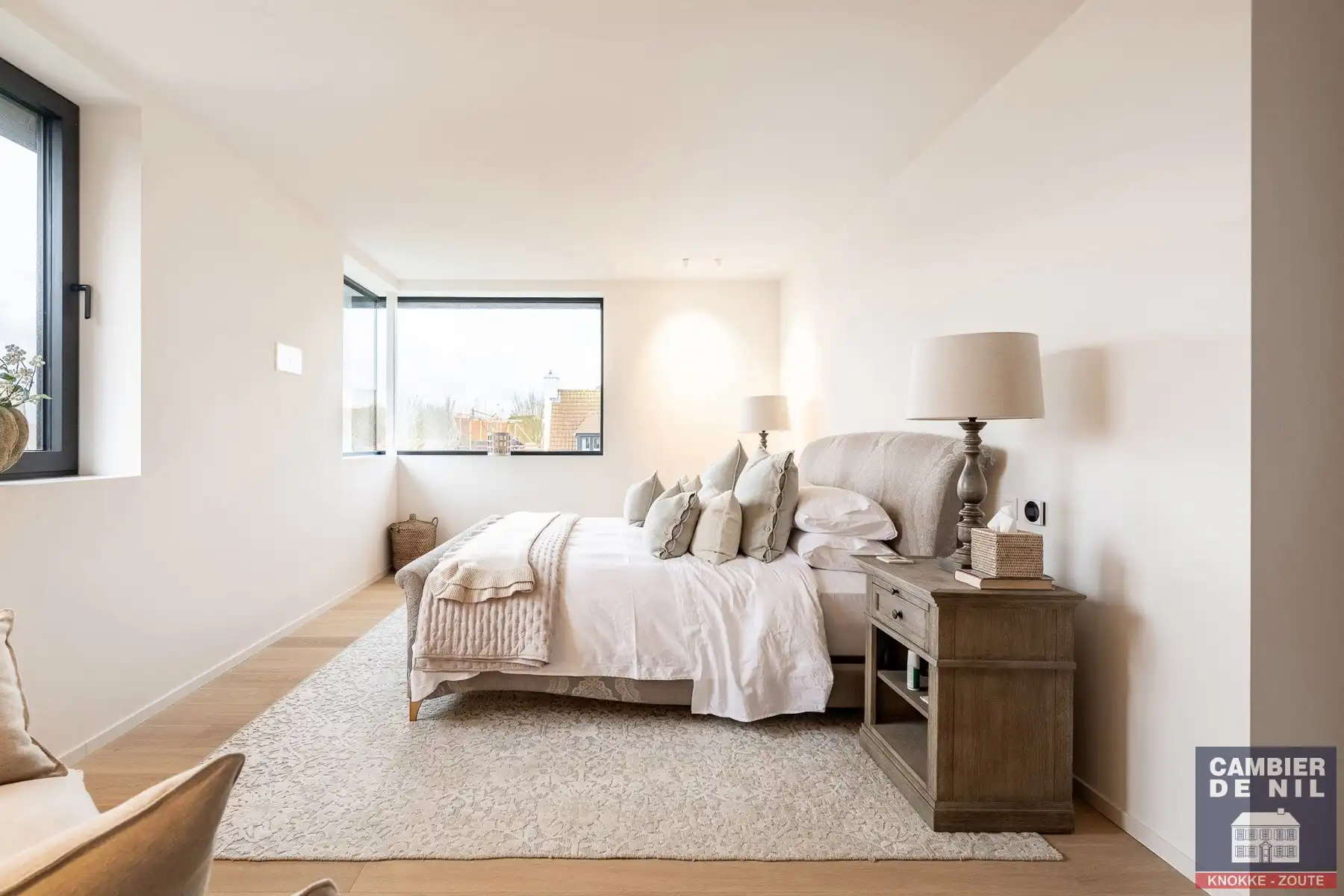 Alleenstaande energiezuinig en uitzonderlijk afgewerkte nieuwbouwvilla foto 6