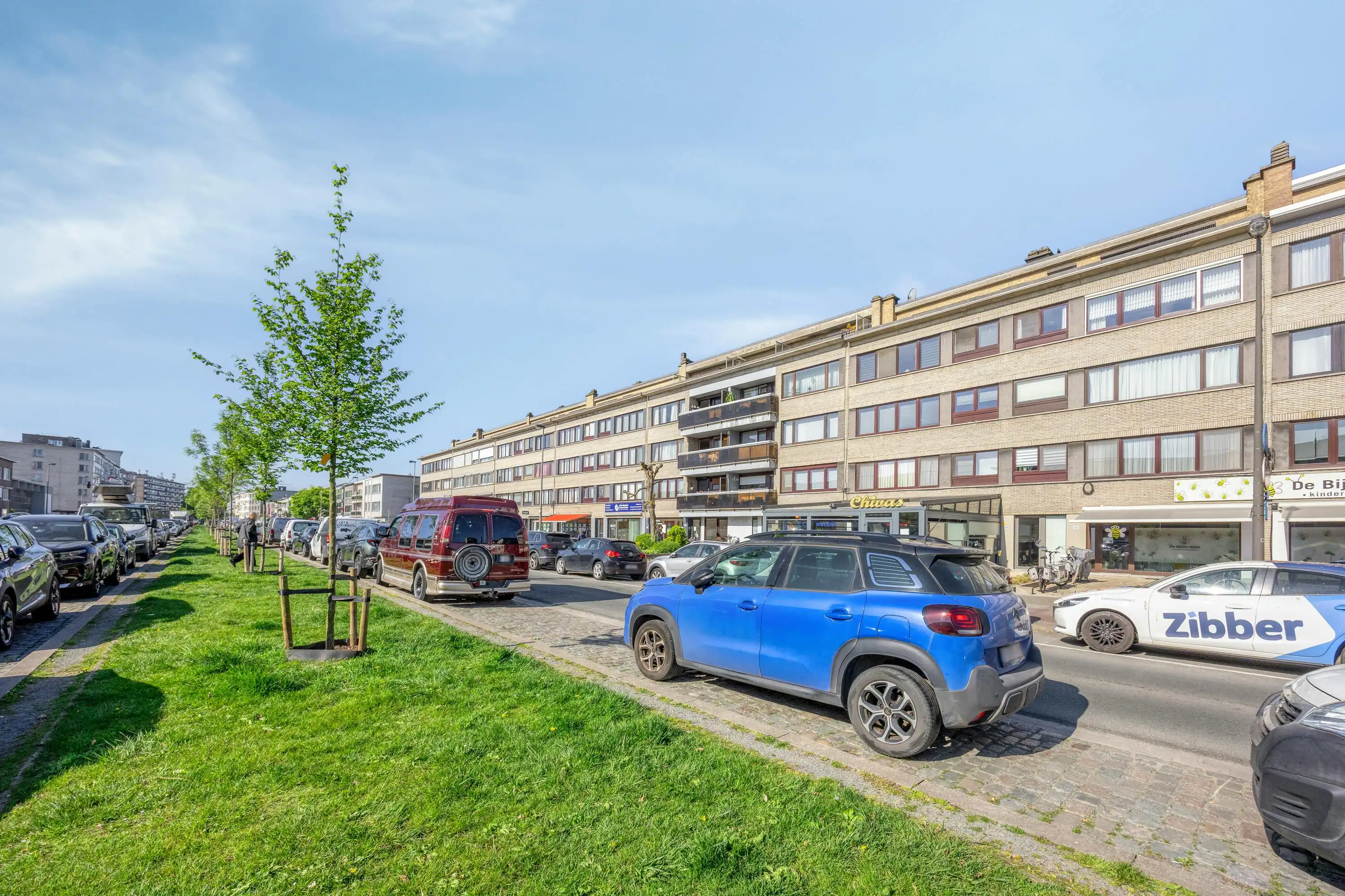 Lichtrijk dakappartement met terras te koop in Merksem foto 15