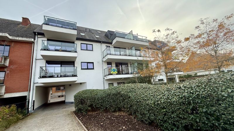 Recent appartement met 1 slaapkamer en terras foto {{pictureIndex}}