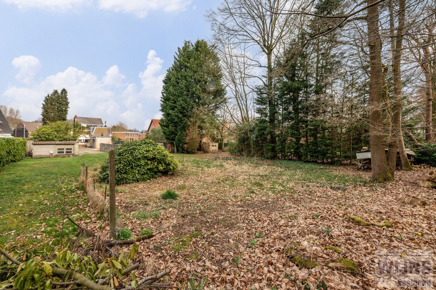 Renovatieproject met prachtige tuin en zicht op bos foto 32
