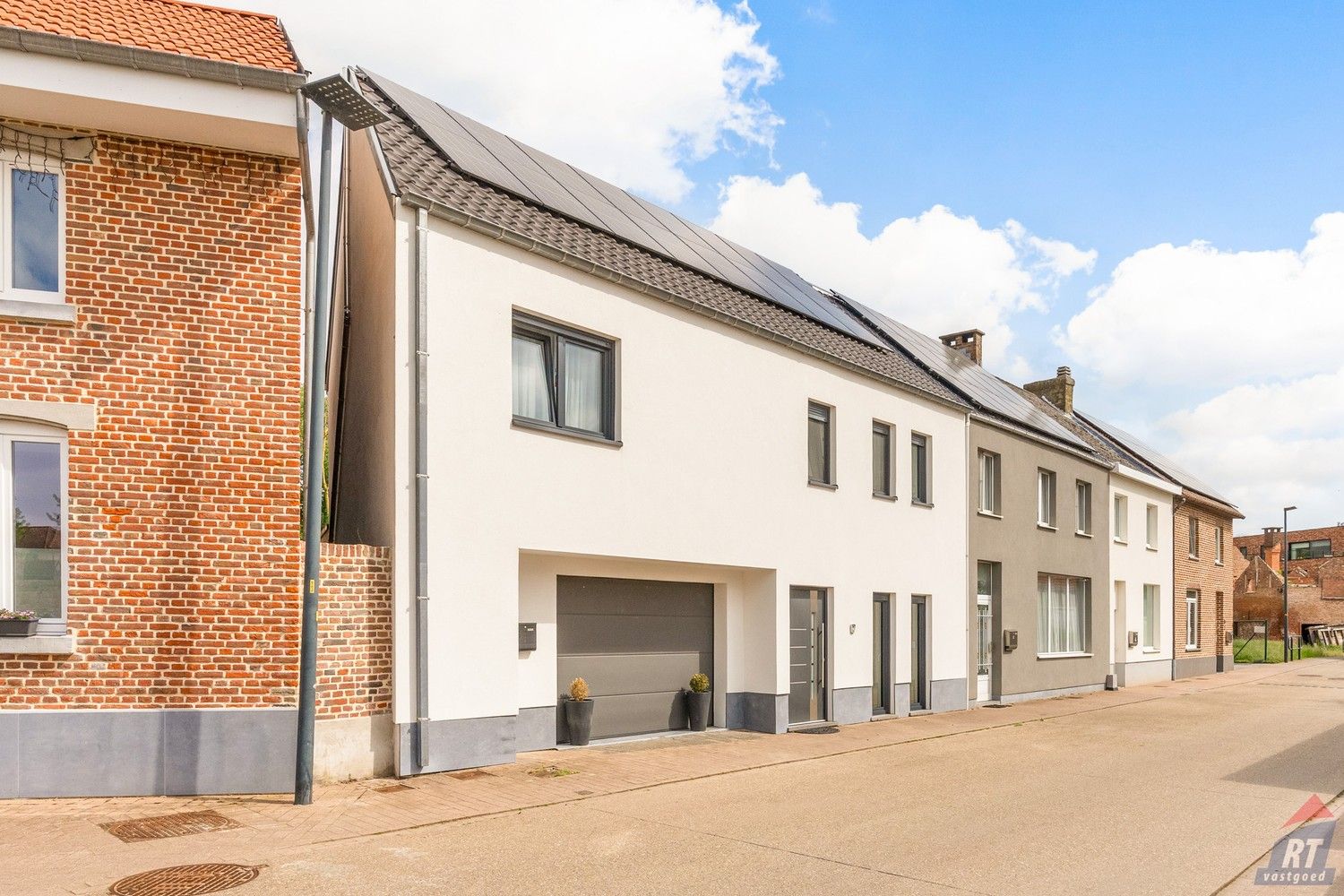 Volledig gerenoveerde, instapklare gezinswoning in het rustige Bevingen foto 24