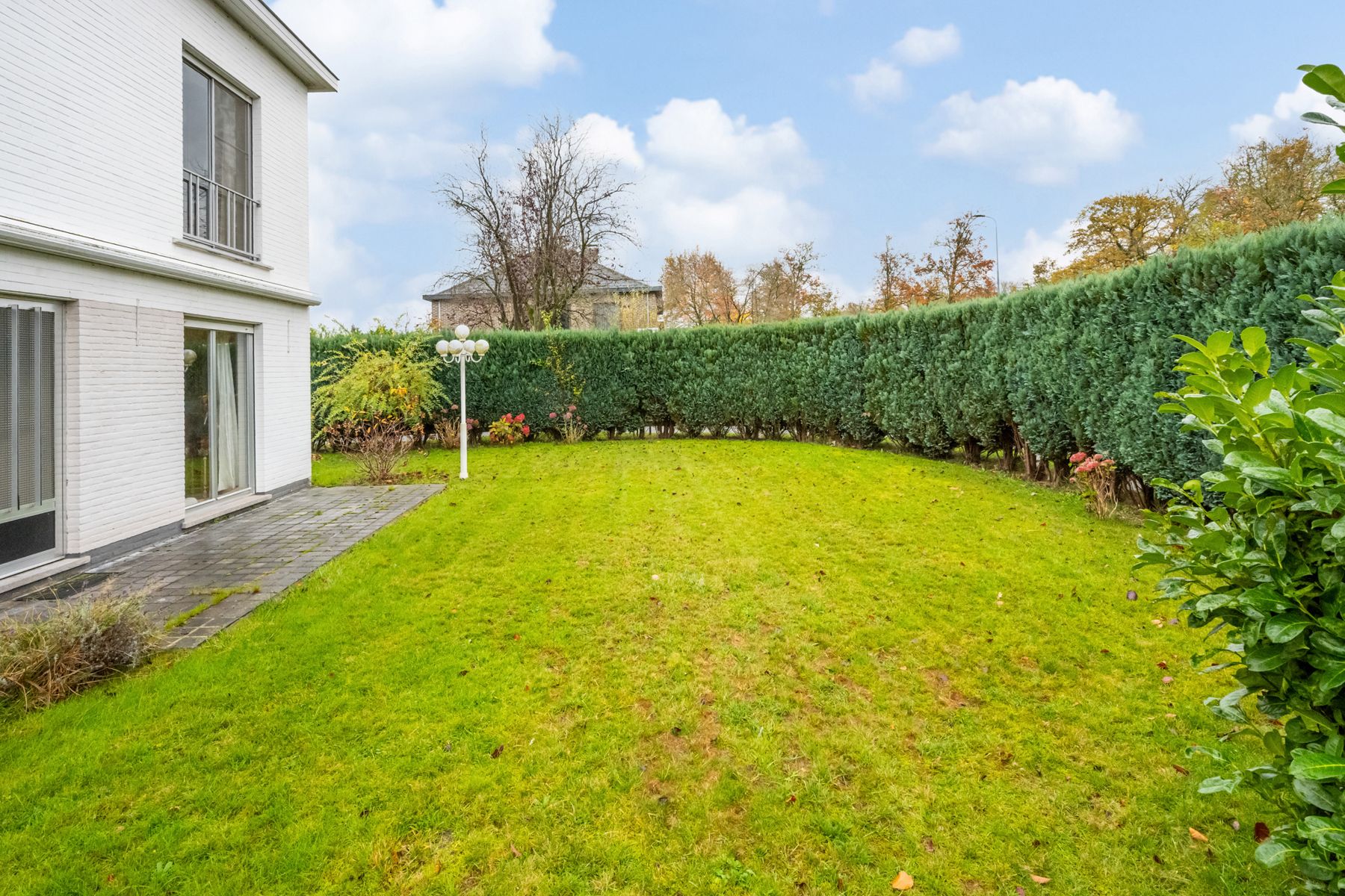 Karaktervolle woning met 3 slaapkamers, tuin en garage foto 20