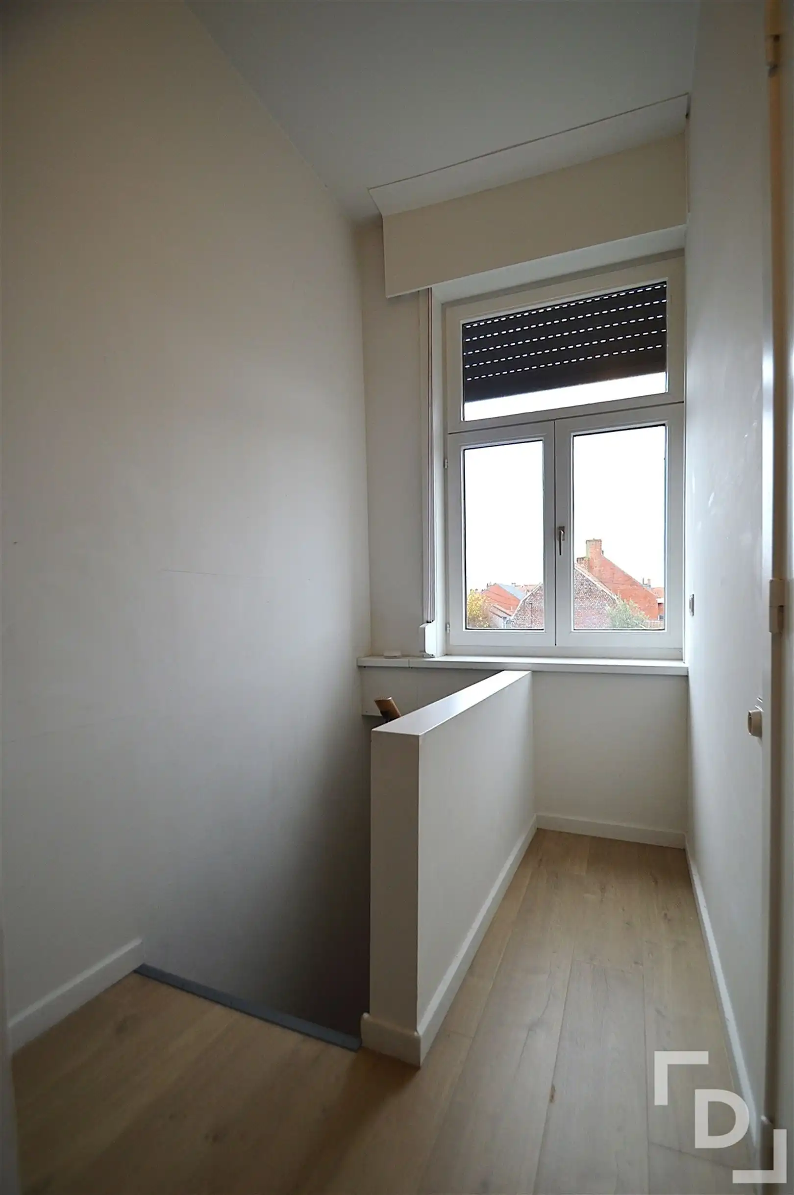 "Gerenoveerde stadswoning in het centrum van Poperinge" foto 18