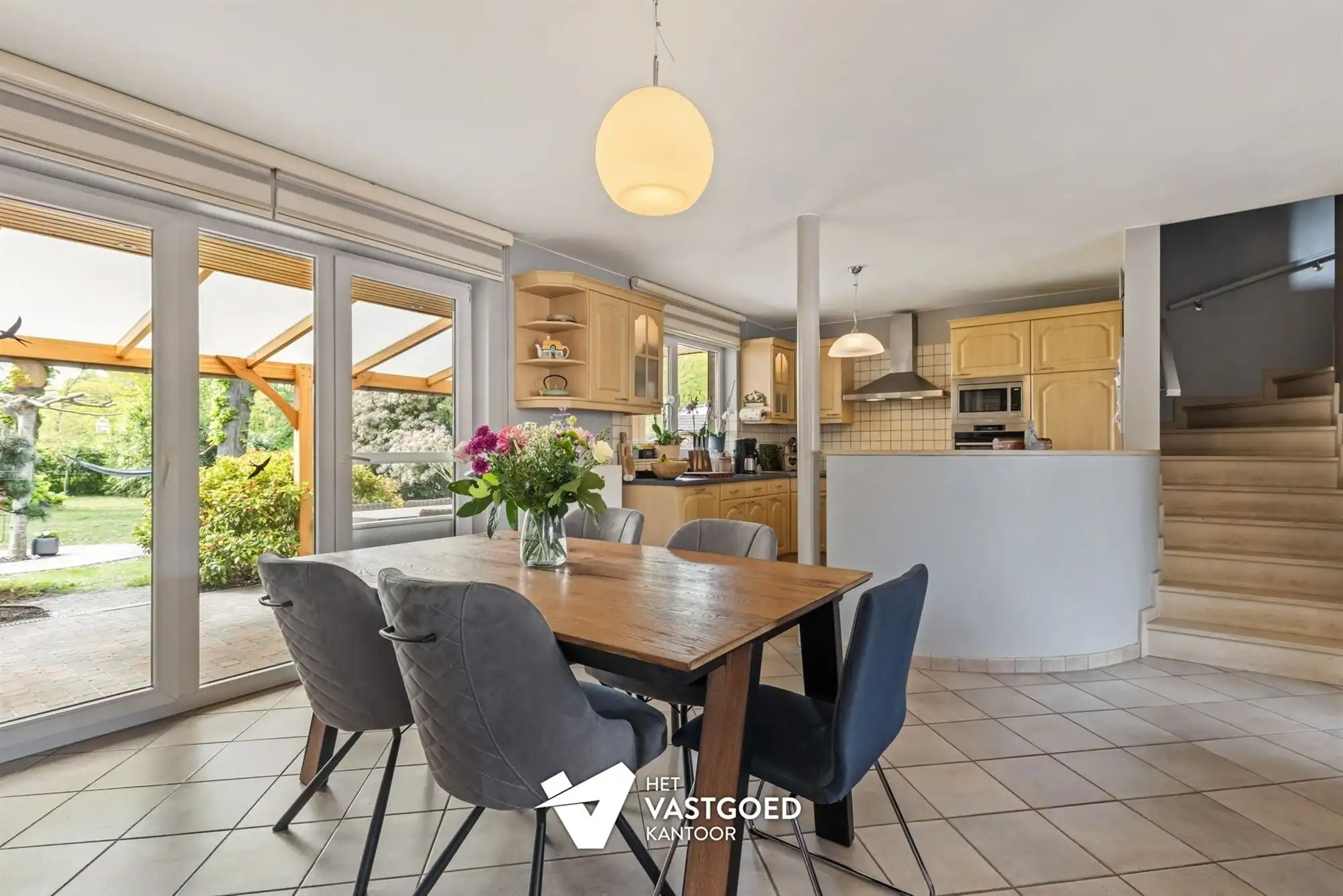 PERFECT ONDERHOUDEN INSTAPKLARE WONING MET 4 SLAAPKAMERS OP EEN PERCEEL VAN 8A 19CA TE LEOPOLDSBURG foto 11