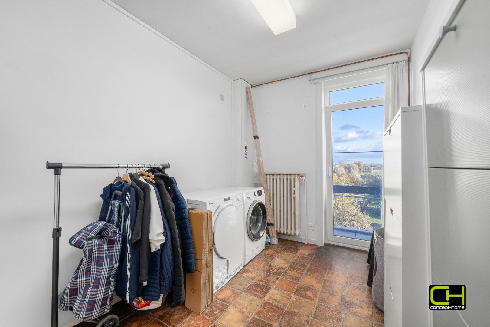 Lichtrijk appartement met 2 slaapkamers en garage te koop in Lievegem foto 8