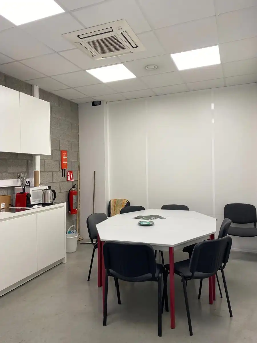 Kantoor te huur in Wijnegem foto 9