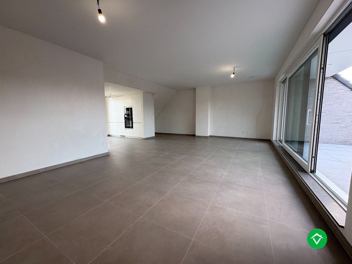 Nieuwbouwappartement met 2 slaapkamers en 2 terrassen in centrum Koekelare  foto 27