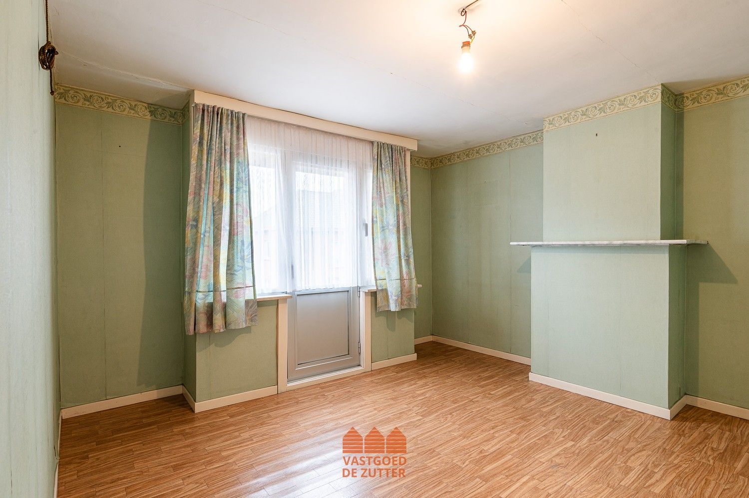 Te renoveren woning te Waarschoot foto 15