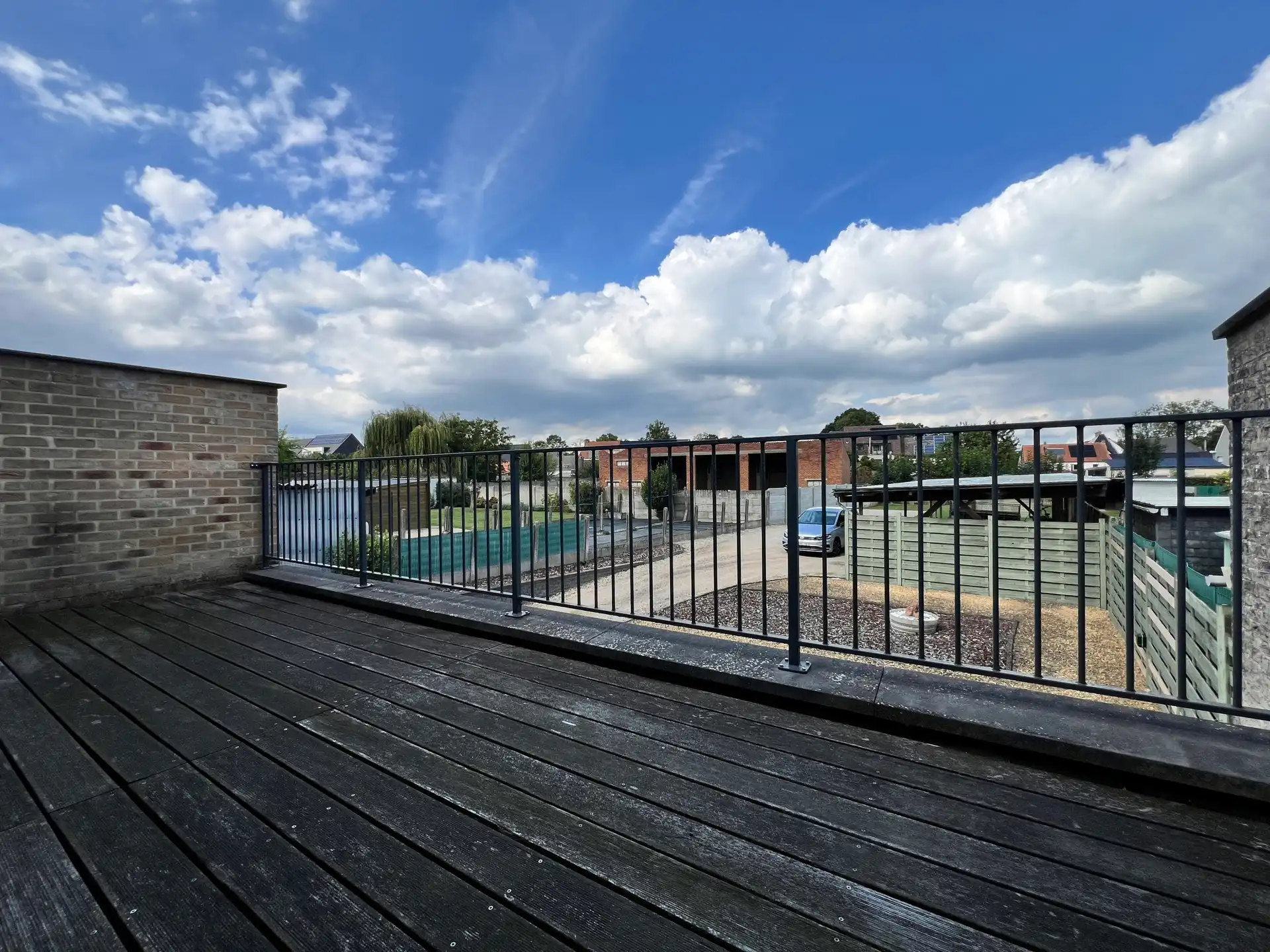 HERZELE – Ruim 2-slaapkamerappartement met terras foto 9