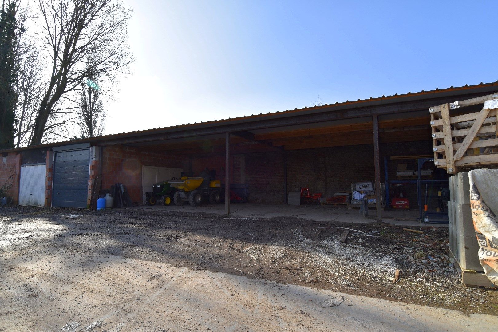 Unieke investeringskans in een gegeerde straat van Menen, te koop foto 13