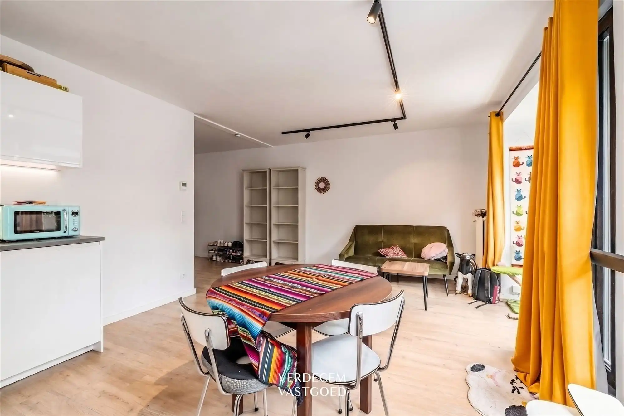 Appartement met 2 slaapkamers, berging en terras foto 5