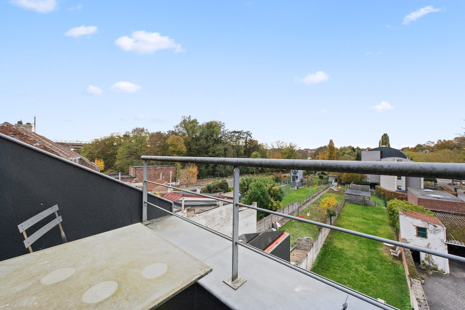 Fantastisch gelegen duplex met 3 slaapkamers foto 2