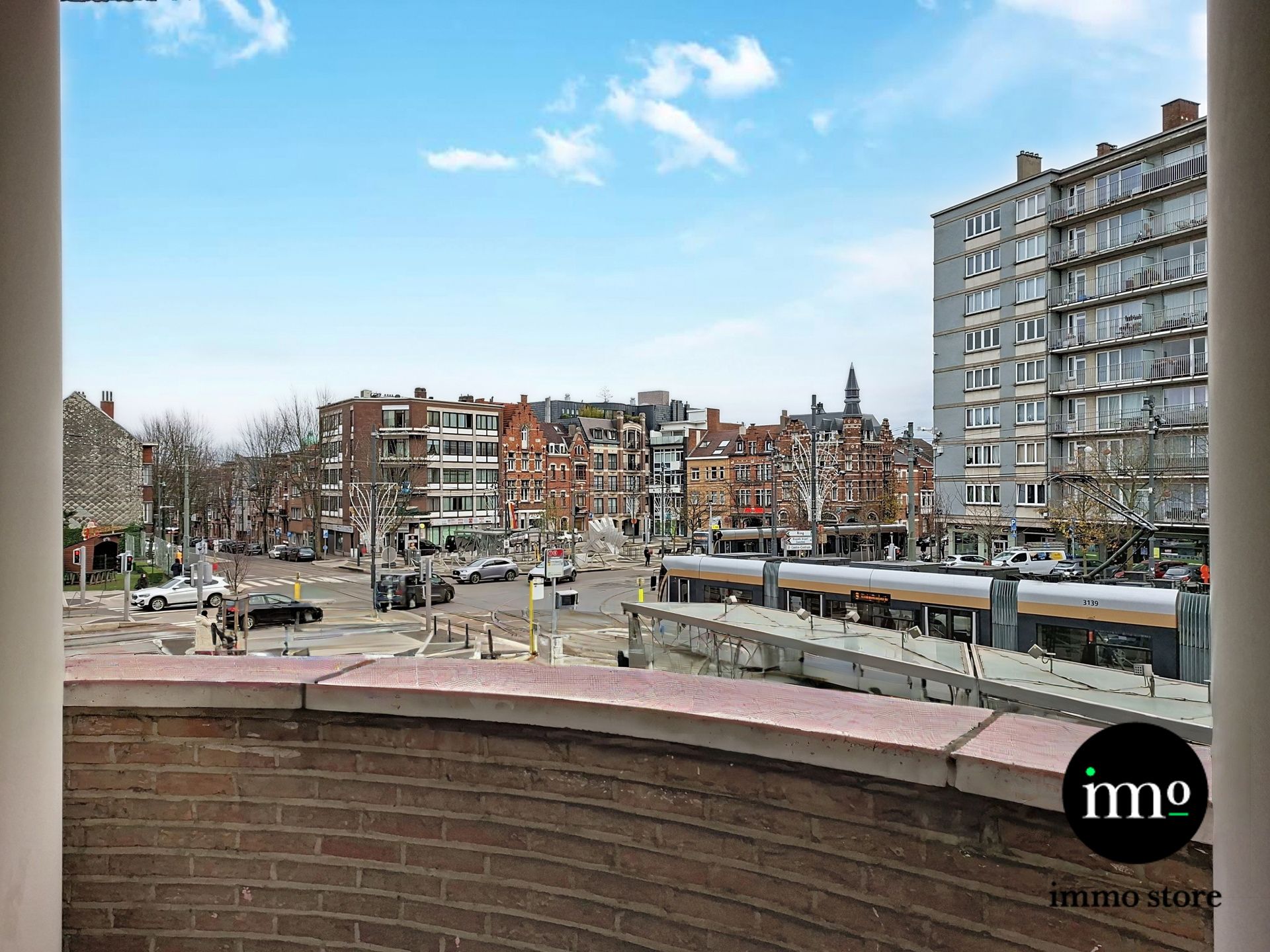 LICHTRIJK 2-SLAAPKAMERAPPARTEMENT DOKTER SCHWEITZERPLEIN foto 2