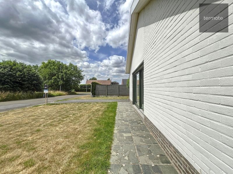 Alleenstaande woning foto 17