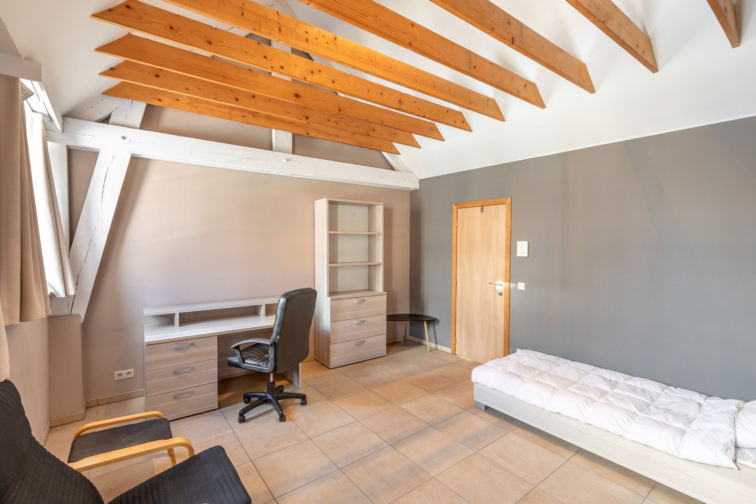 Comfortabele, gemeubelde studentenkamers. foto 4